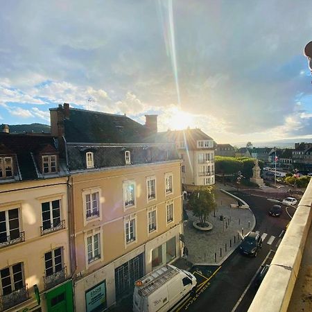 Au Coeur De La Ville Autun Kültér fotó
